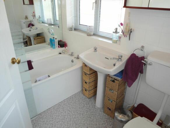 Photo 9