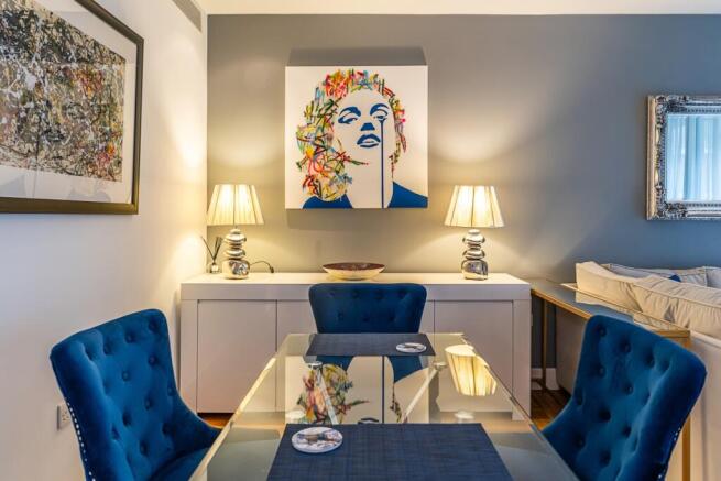 G03-Knightsbridge...