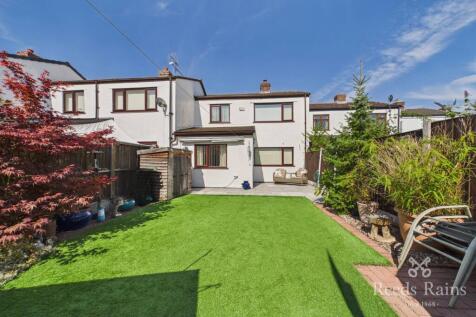St. Marys Close, Hale Village, Liverpool, Cheshire, L24