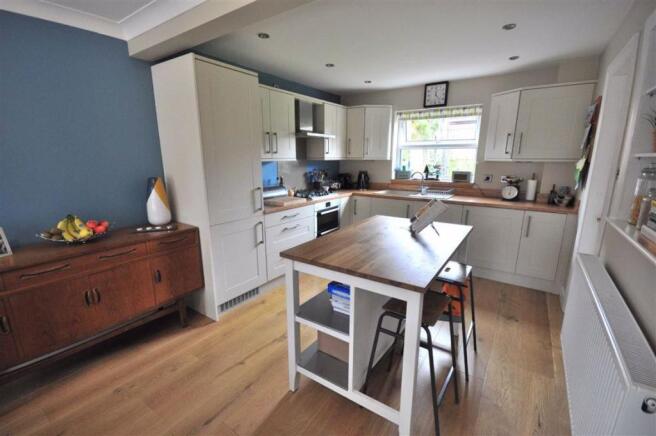 Kitchen / Diner