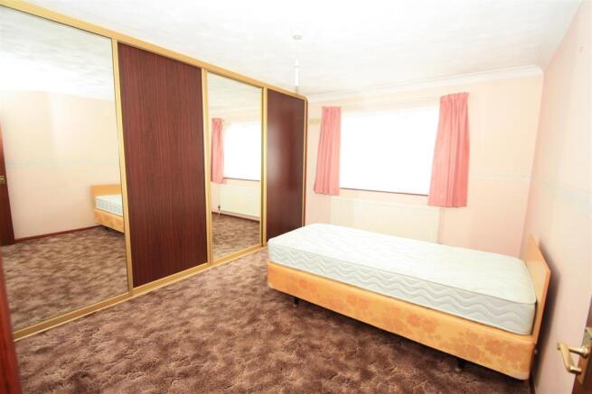 12 Sandringham Place bedrom one.JPG