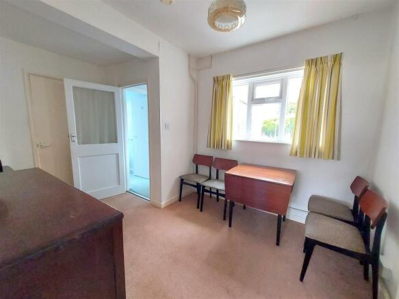 Breakfast Room