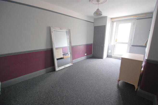 Bedroom 3.jpg
