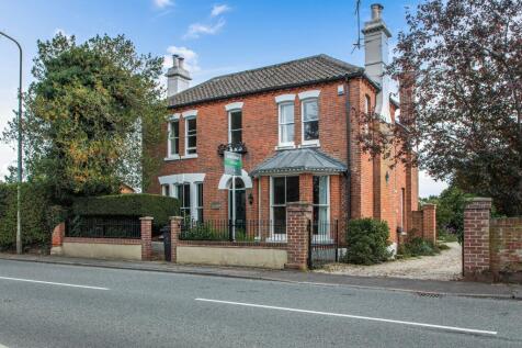 Detached Victorian Home in Dereham