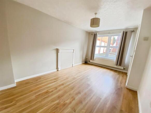 99154050-7-412C-8394-2406465A01E9-9710-000006DEE9B