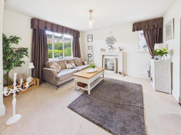 3 bed Detached for sale Image 5