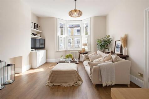 Thirsk Road, SW11