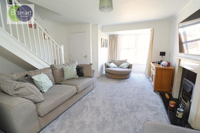 4 bed Detached for sale Image 5