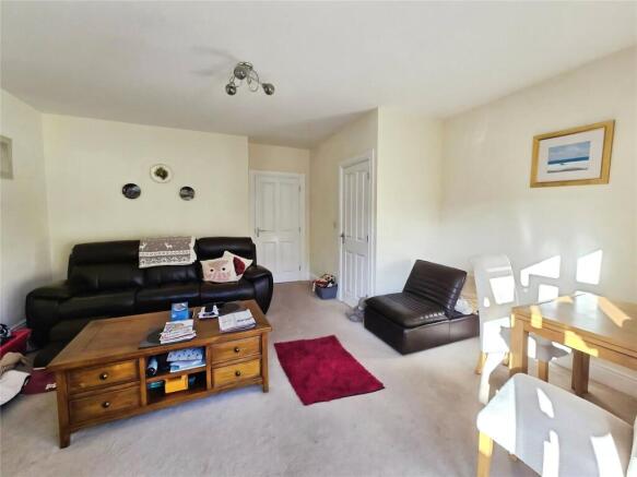 Barn Owl Drive, Bracknell, Berkshire, RG12 photo 4