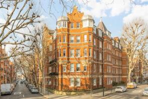 34, Cheyne Court, Flood Street, London SW3 5TR