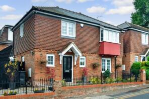 64b Acorn Lodge, Bower Hill, Epping CM16 7AN