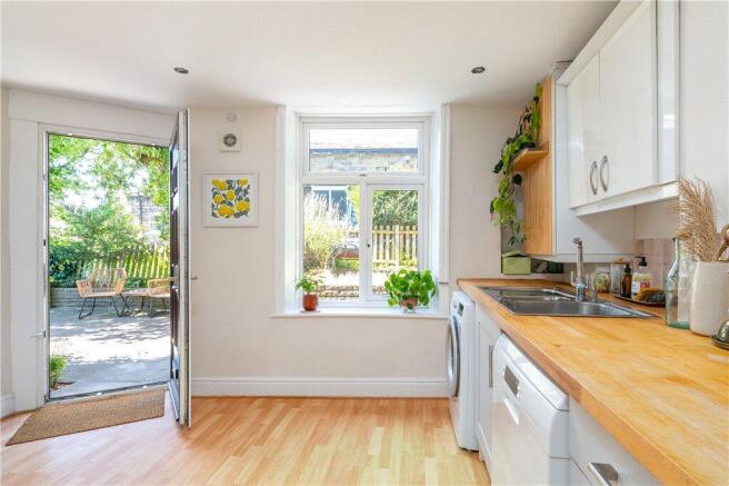 2 bed End of Terrace for sale Image 8