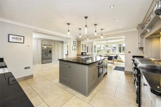 Kitchen/Breakfast Rm