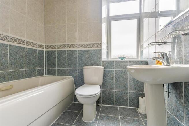 2 bed Terraced for sale Image 10