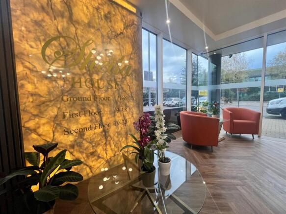 WhatsApp Image 2025-11-25 at 14.jpeg