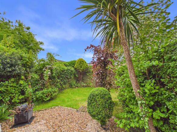 Victoria Road, Louth photo 4