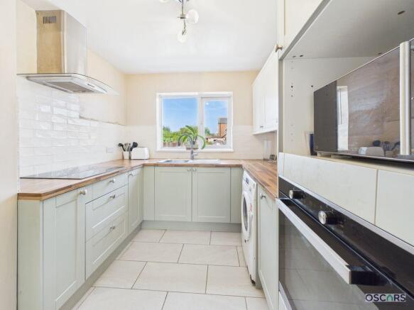 3 bed Terraced for sale Image 5