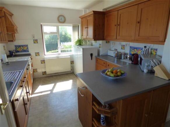 KITCHEN VIEW 2