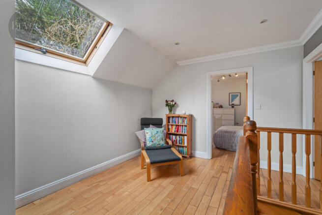 Haylett Lodge  -28