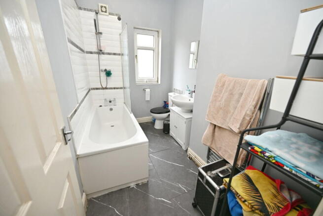 2 bed Terraced for sale Image 9