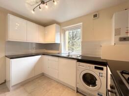 4, Shackleton Place, Oldbrook, Milton Keynes MK6 2PX