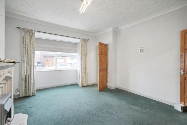 22 Beckton Avenue, Stoke-on-Trent, ST6 6ET photo 4
