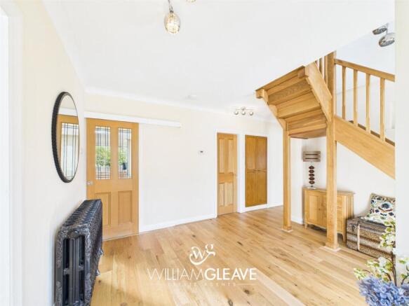 Hill View Road, Llanrhos, Llandudno, Conwy, LL30 photo 4