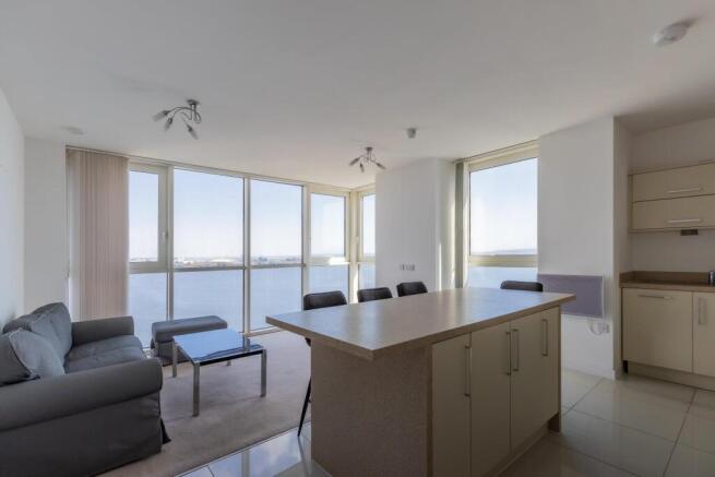 Kitchen Lounge