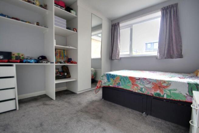 Bedroom 2 (Double)