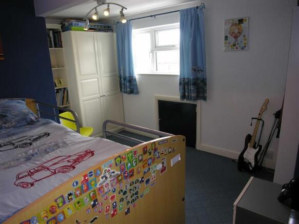 Photo 12