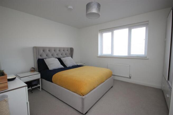 bed 2.JPG