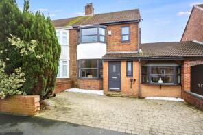 95, Hillside Close, Wigan WN5 7PJ
