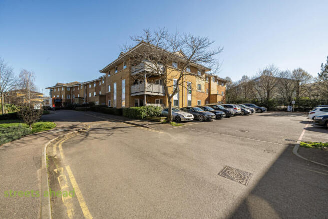 085e8abb-fb65-41c...