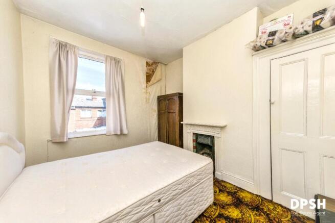 4 bed Terraced for sale Image 12