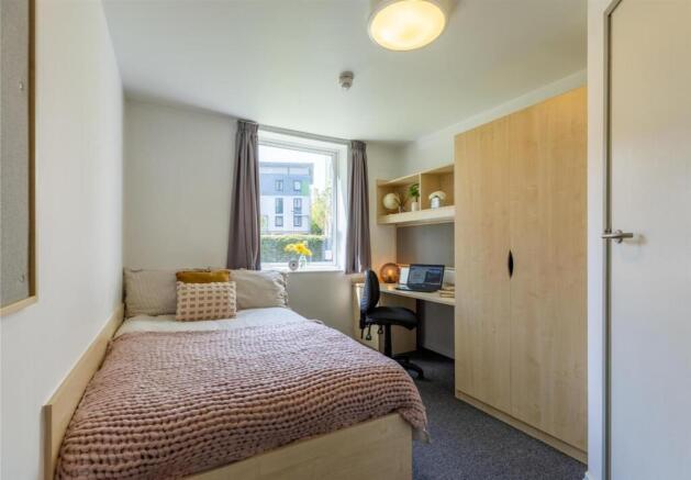 1 bed Flat Share to rent Image 4