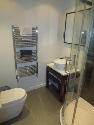 ENSUITE