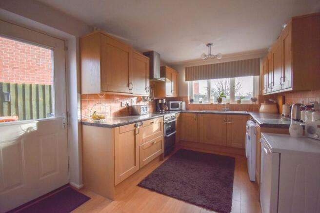 Kitchen/Breakf...