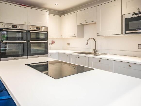 Kitchen / Lounge / Diner / Family Room