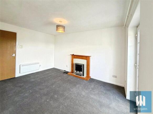 2 bed Apartment for sale Image 4