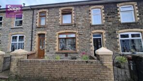 7, Chapel Farm Terrace, Cwmcarn NP11 7NJ
