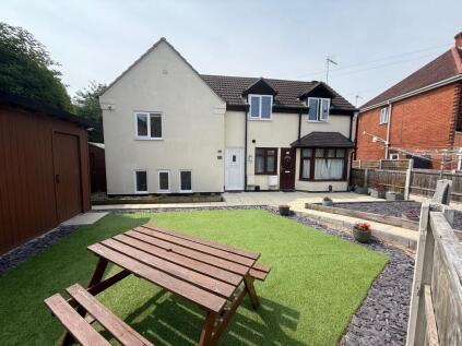 1A & 1B Radford Grove Lane, Nottingham NG7 5QB