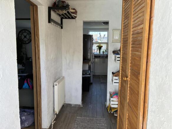 Winstanley Drive, Braunstone, Leicester photo 4