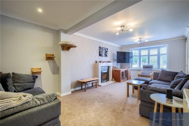 Living Room.jpg