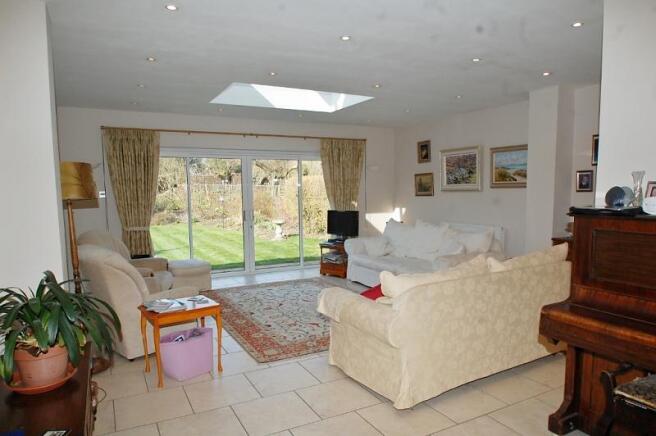 Living room 2
