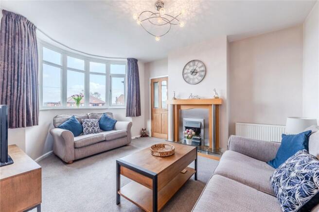 4 bed Detached for sale Image 4