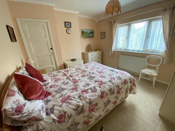 Bedroom One.jpg