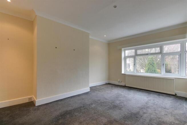 2 bed Apartment for sale Image 10