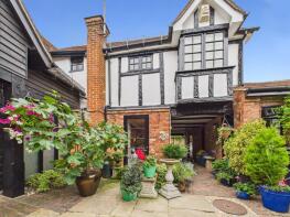 Axe Cottage, Church Farm Courtyard, High Street, Chalfont St Giles HP8 4QH