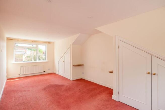 2 bed Semi-Detached Bungalow for sale Image 10