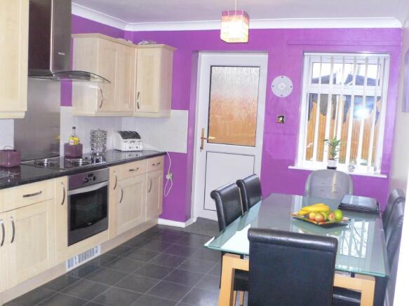 Kitchen/Dining Room